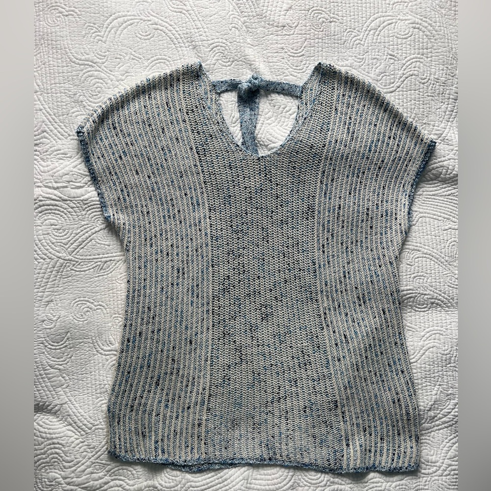 Chico’s Lightweight Tie Back Sweater - Size 0
